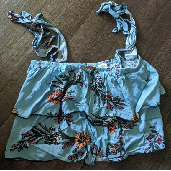 Sky and Sparrow Blue Floral Ruffle Tier Tie Top - Picture 5 of 7